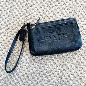COACH New York Black Pebbled Leather Wristlet Two Pouch Corner Zip 4x6 EUC
